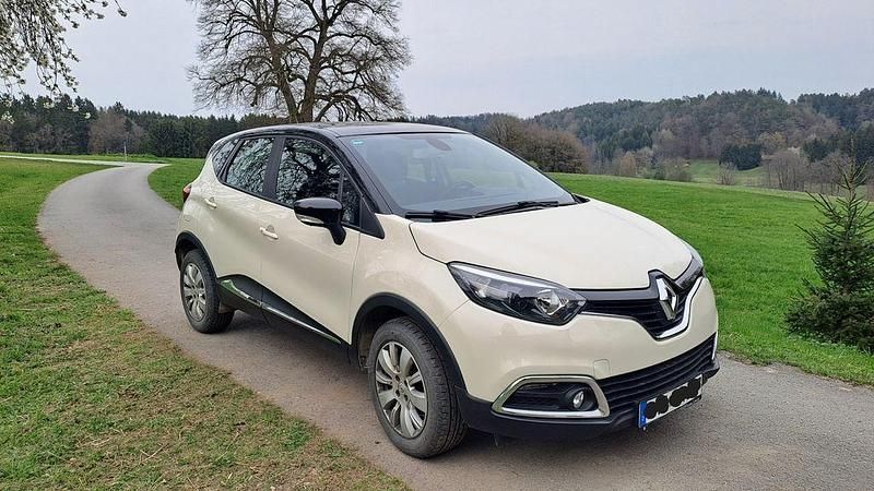 Occasion Renault Captur 90 ch (66 kW) 2016 Beige SUV