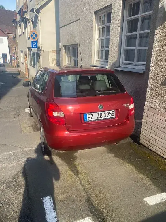 Gebraucht Skoda Fabia Cool Edition 60 PS (44 kW) 2008 Rot Limousine