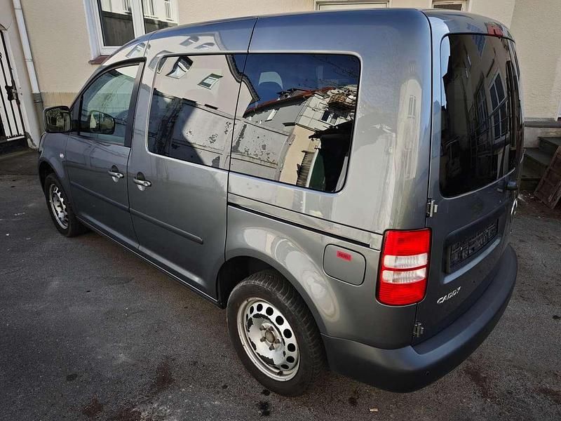 Gebraucht VW Caddy Trendline 75 PS (55 kW) 2013 Natural grey metallic Van / Kleinbus