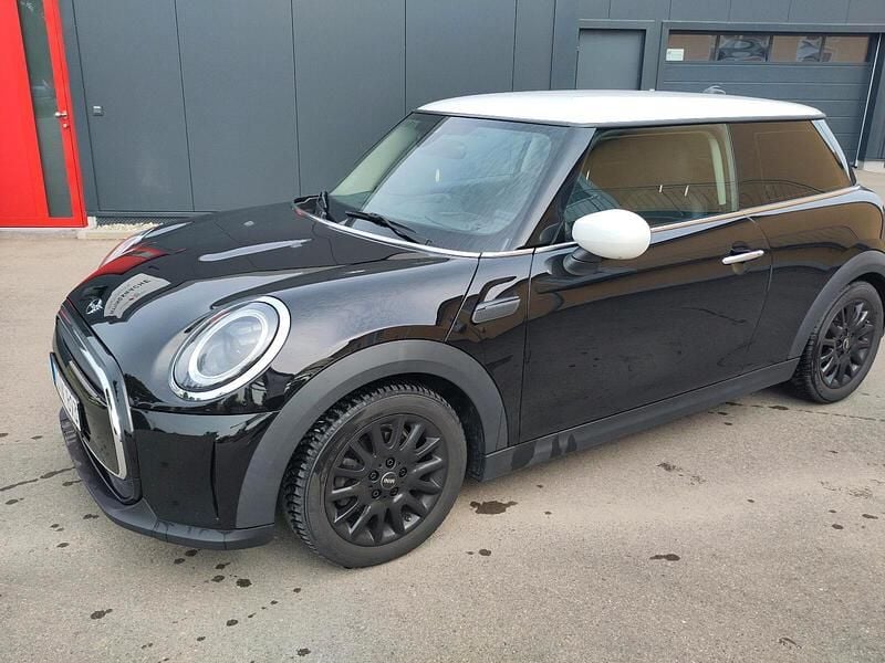 Schwarz Gebraucht 2021 Mini Cooper Kleinwagen | 17.600 € (Guter Preis) - Bild 1/4