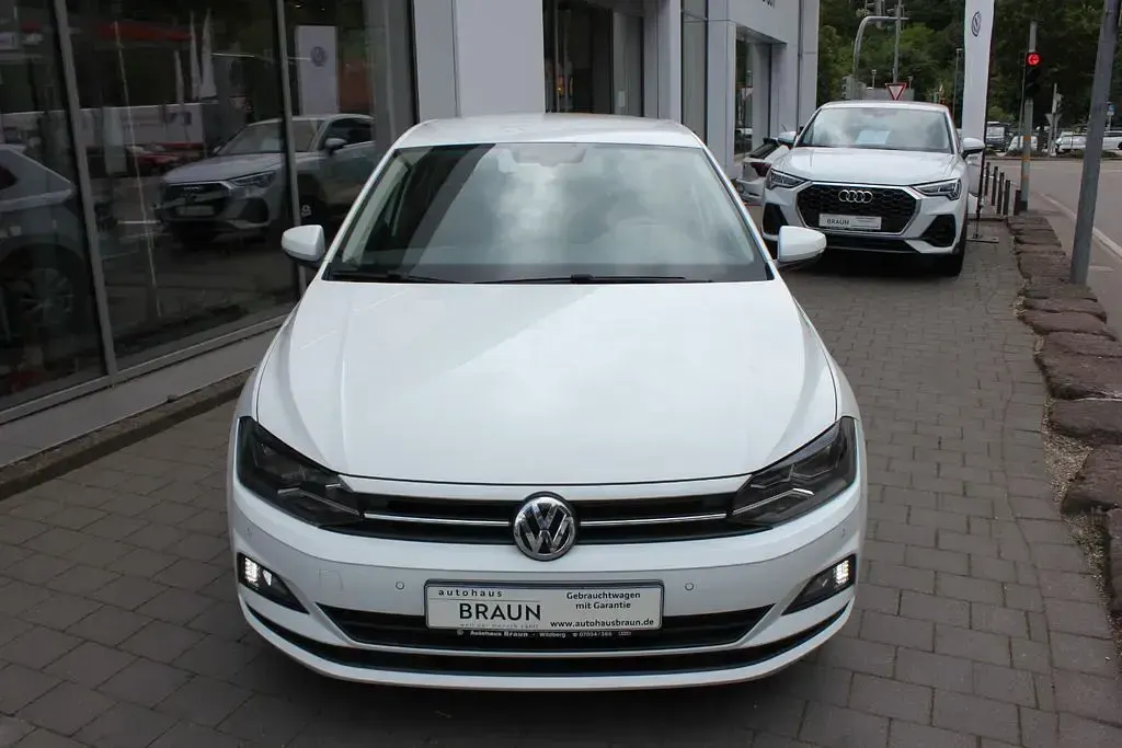 Gebraucht VW Polo Comfortline 95 PS (69 kW) 2017 Weiß Limousine