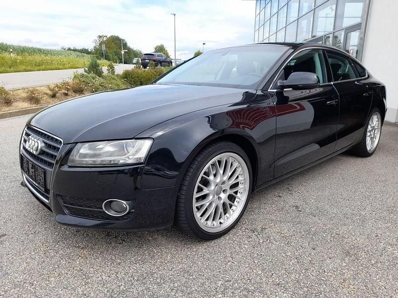 Schwarz Gebraucht 2011 Audi A5 Sportback Sport Limousine | 8.999 € (Guter Preis) - Bild 1/4
