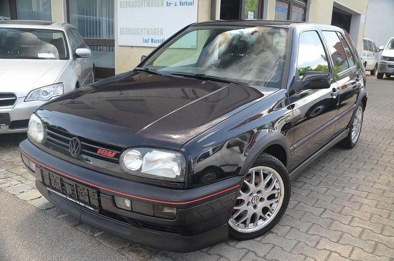 Schwarz Gebraucht 1996 VW Golf III GTI Kleinwagen | 14.990 € - Bild 1/4