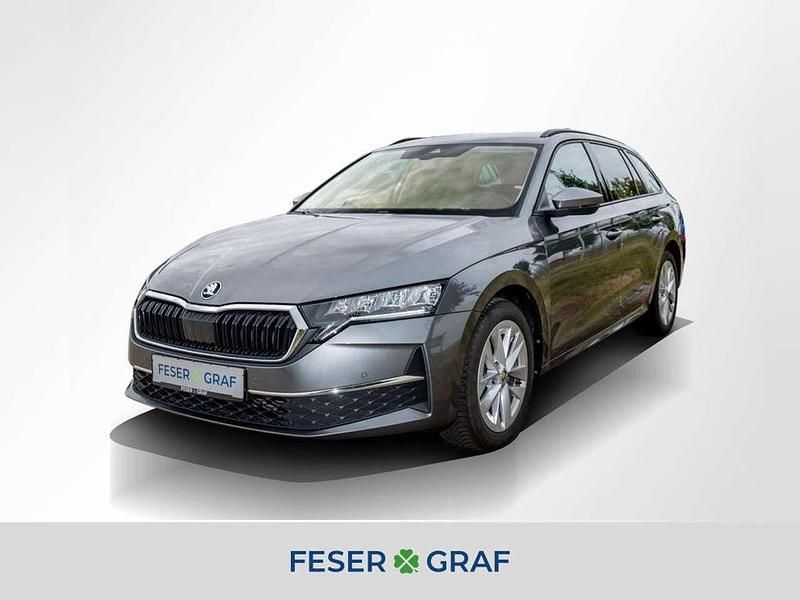 Graphitegrau met. Gebraucht 2024 Skoda Octavia Selection Limousine | 29.690 € (Fairer Preis) - Bild 1/1