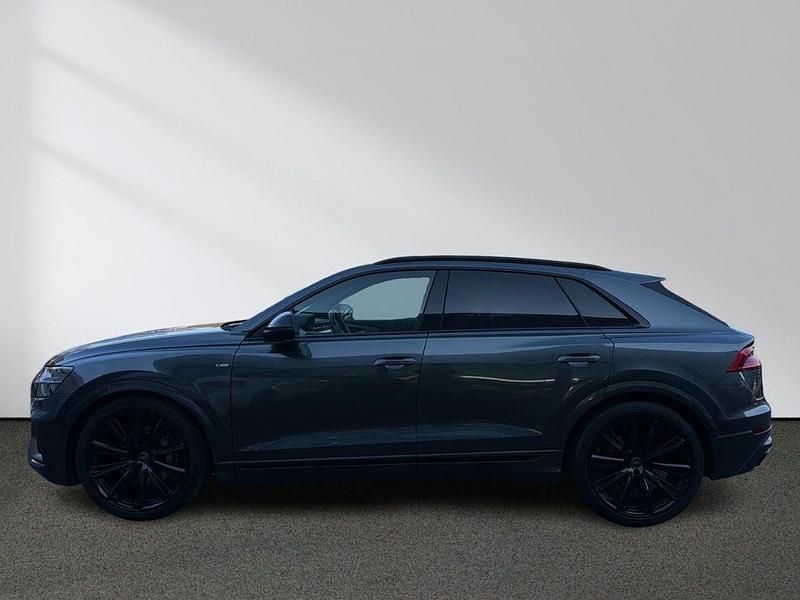 Gebraucht Audi Q8 Ambiente 286 PS (210 kW) 2021 Daytonagrau perleffekt SUV