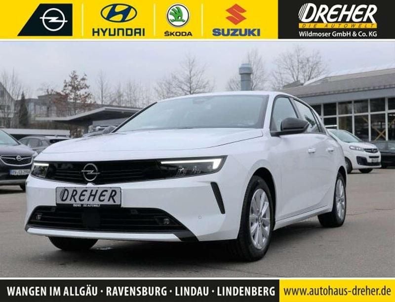 Weiß (arktis weiß) Gebraucht 2024 Opel Astra Enjoy Limousine | 17.970 € - Bild 1/3