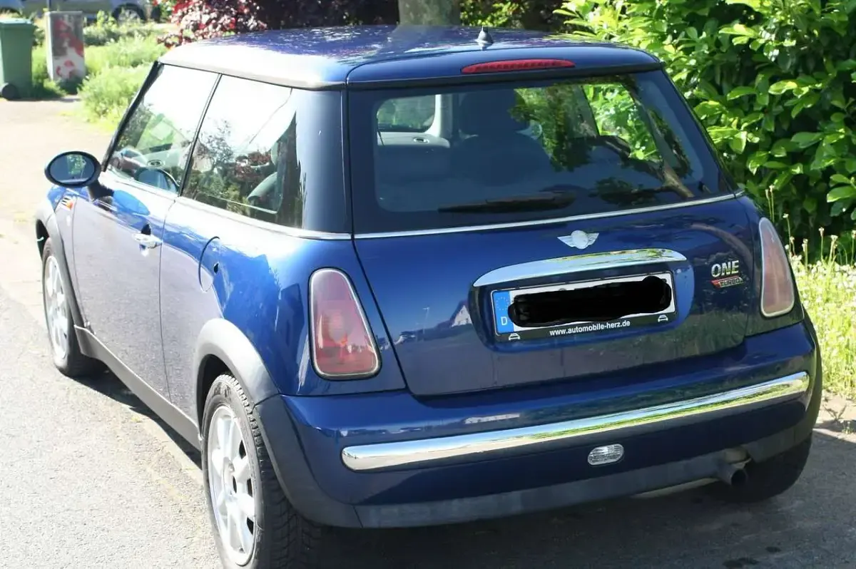 Gebraucht Mini ONE 90 PS (66 kW) 2004 Blau Kleinwagen