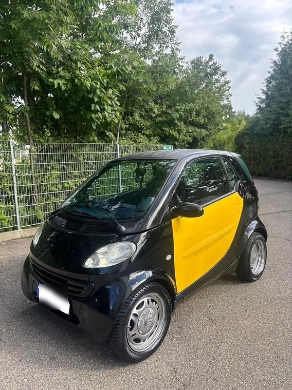 Schwarz Gebraucht 1999 Smart ForTwo Coupé Pure Kleinwagen | 1.250 € (Fairer Preis) - Bild 1/4