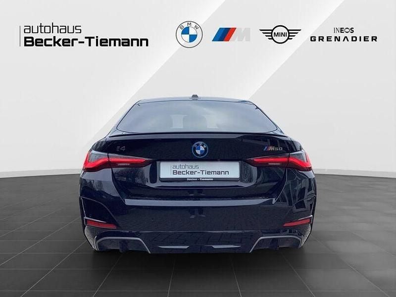 Gebraucht BMW i4 Performance 400 kW (544 PS) 2022 Saphirschwarz Limousine