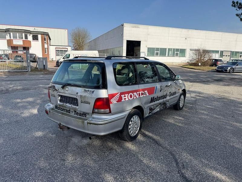 Gebraucht Honda Shuttle ES 150 PS (110 kW) 1999 Silber Van / Kleinbus