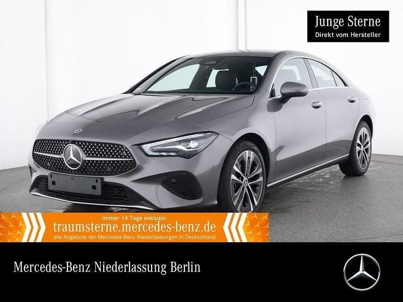 Mountain grau Gebraucht 2025 Mercedes CLA180 Progressive Limousine | 32.990 € (Superpreis) - Bild 1/3