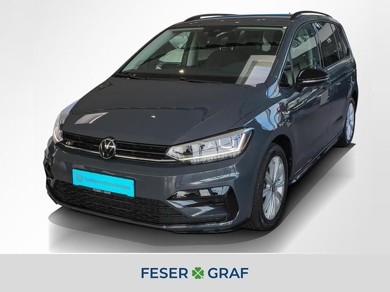 Delfingrau metallic Gebraucht 2024 VW Touran Highline Van / Kleinbus | 35.440 € (Fairer Preis) - Bild 1/2