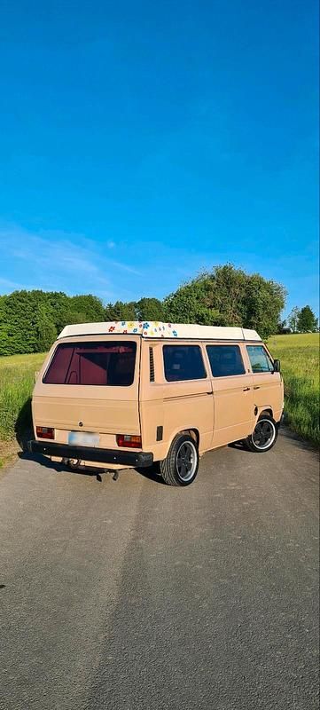 Usado VW Multivan 90 HP (66 kW) 1986 Bege Monovolume