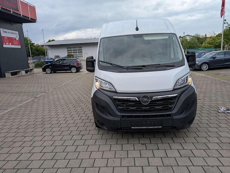 Gebraucht Opel Movano Edition 140 PS (102 kW) 2023 Weiß Van