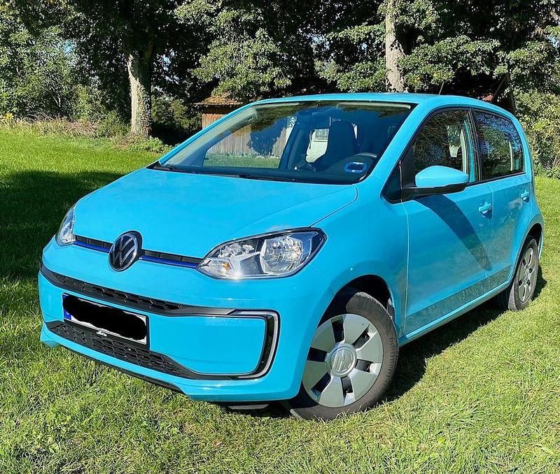 Blau Gebraucht 2021 VW e-up! Move Kleinwagen | 12.600 € (Fairer Preis) - Bild 1/4