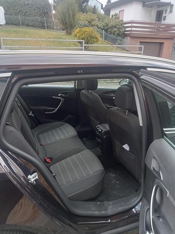 Gebraucht Opel Insignia 170 PS (125 kW) 2014 Braun Kombi
