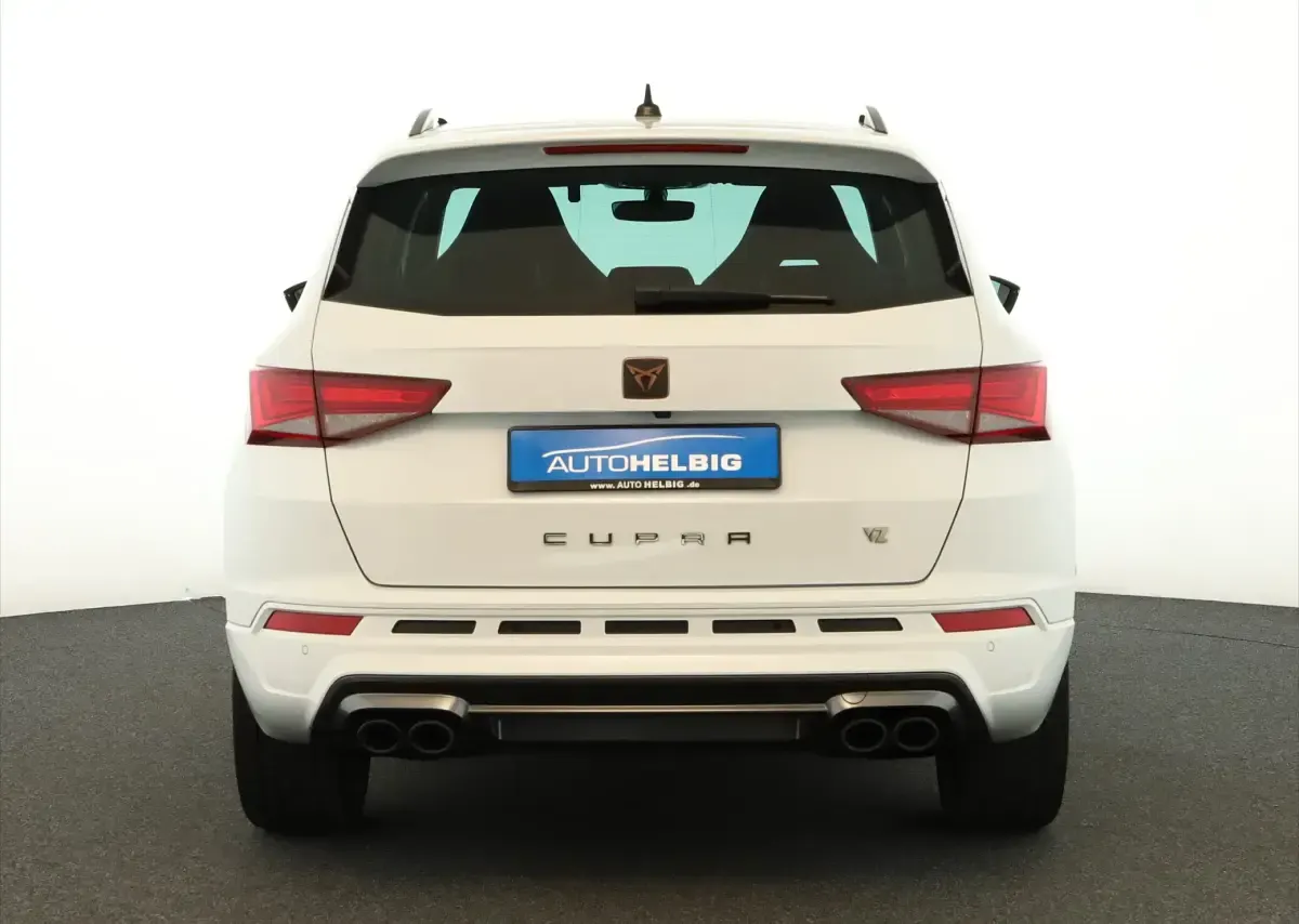 Używany Cupra Ateca VZ 300 KM (220 kW) 2023 Biały SUV