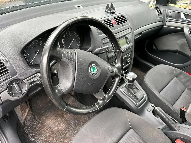 Gebraucht Skoda Octavia 140 PS (102 kW) 2006 Grau Limousine