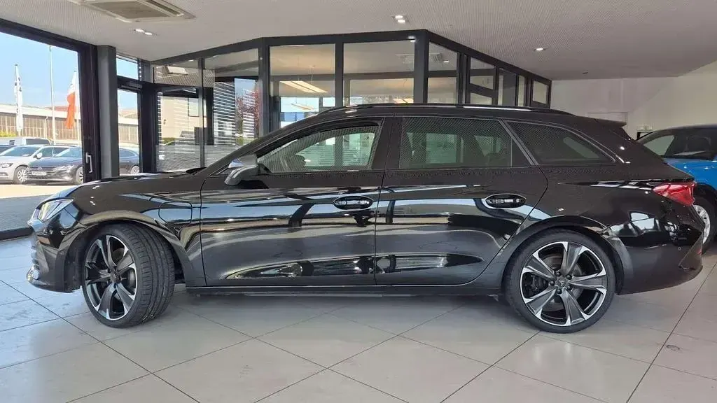 Gebraucht Cupra Leon VZ 245 PS (180 kW) 2022 Schwarz Limousine
