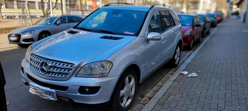 Gebraucht Mercedes ML280 2005 Grau SUV