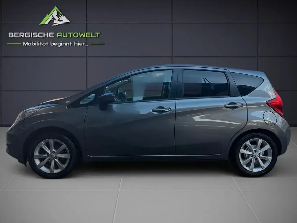 Gebraucht Nissan Note 360º 98 PS (72 kW) 2015 Grau Kleinwagen