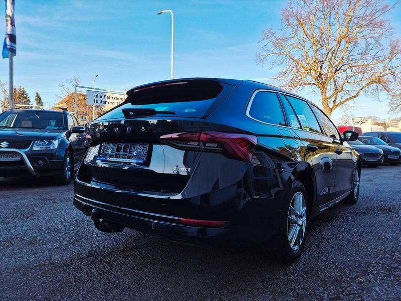 Gebraucht Skoda Octavia Style 110 PS (80 kW) 2023 Schwarz Kombi