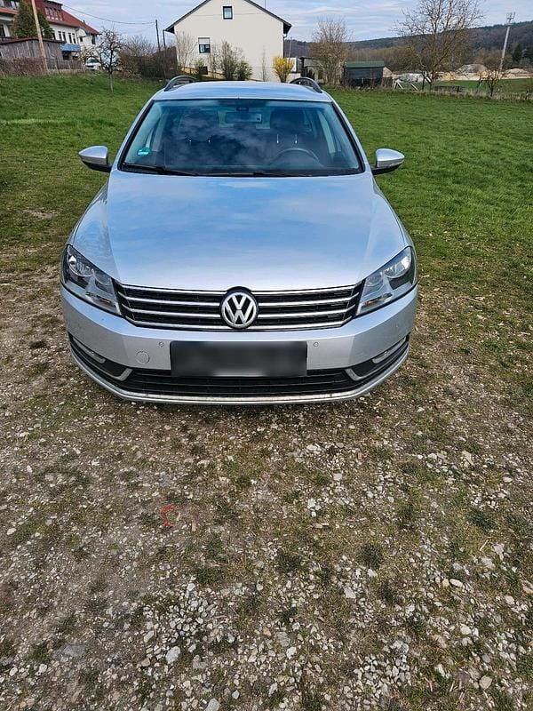 Gebraucht VW Passat 2014 Silber Kombi