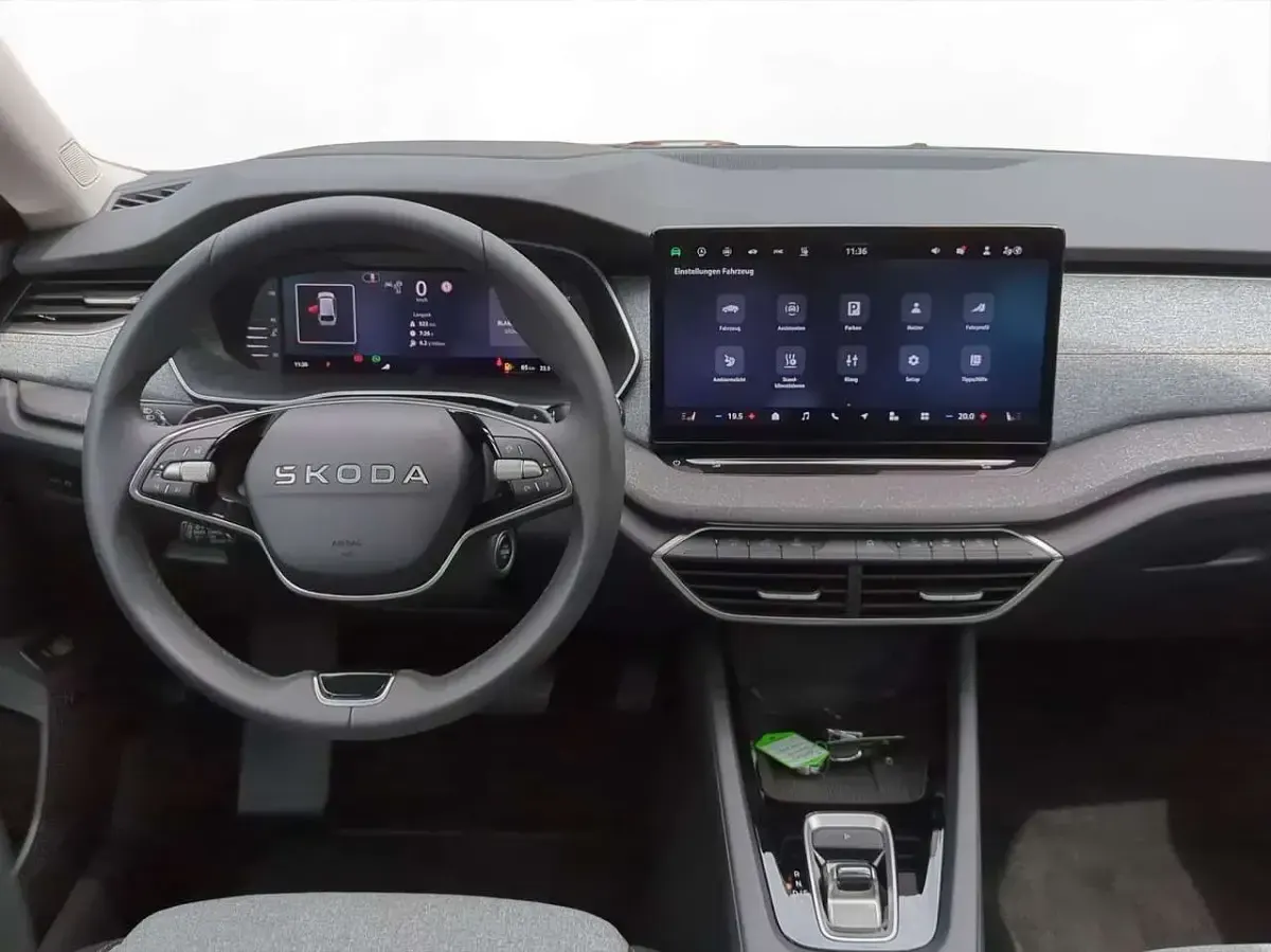 Gebraucht Skoda Octavia Tour 150 PS (110 kW) 2025 Graphitegrau metallic Kombi