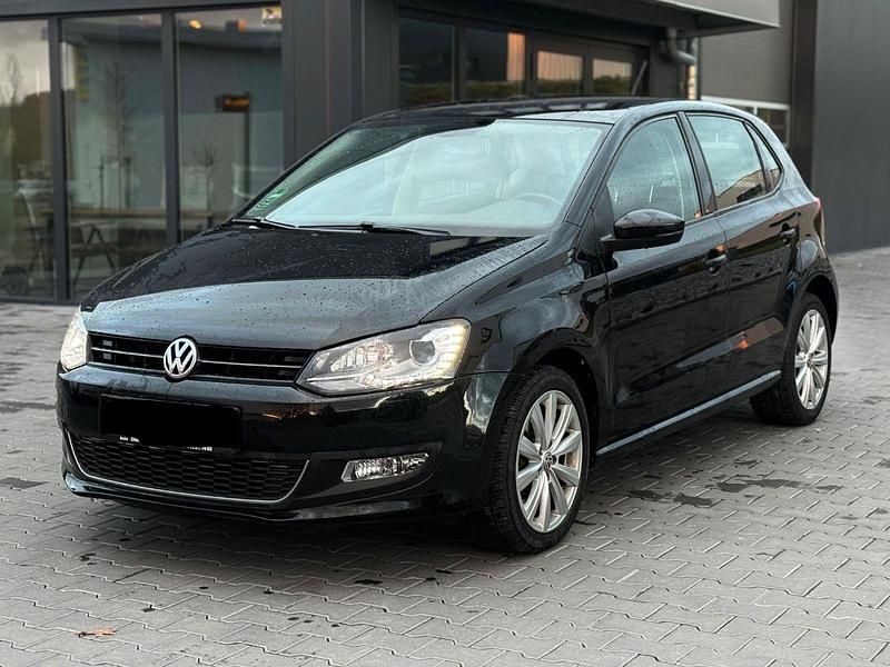 Schwarz Gebraucht 2013 VW Polo Highline Kleinwagen | 6.900 € (Guter Preis) - Bild 1/4