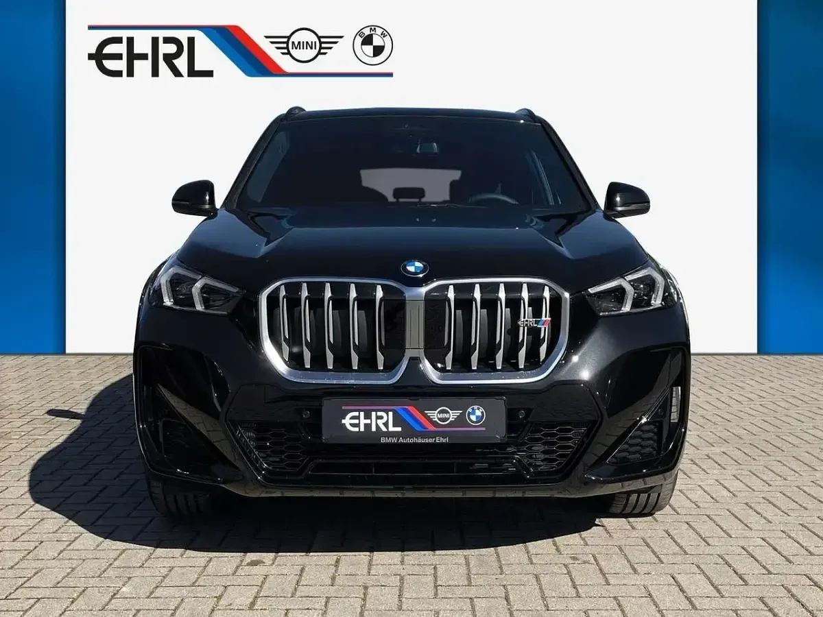 Neu BMW X1 M Sport 156 PS (114 kW) 2026 Schwarz SUV
