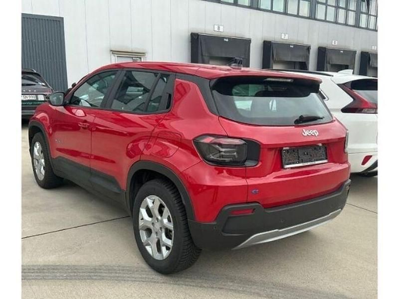 Gebraucht Jeep Avenger EV Altitude 114 kW (156 PS) 2023 Rot SUV