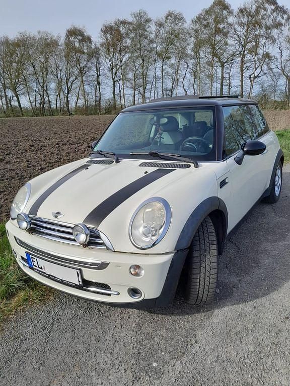 Usata Mini Cooper 116 CV (85 kW) 2005 Bianco Utilitaria