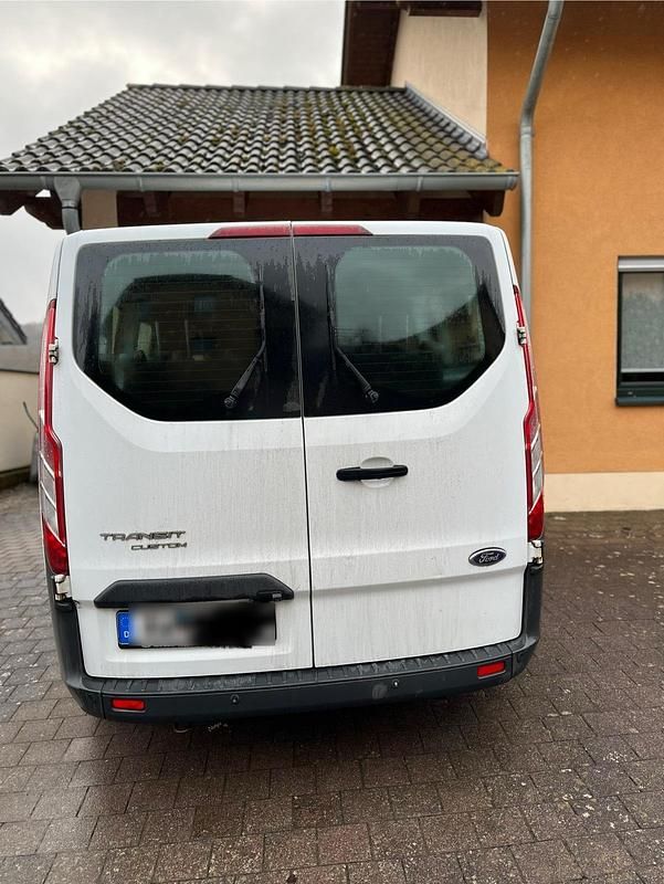 Gebraucht Ford Transit Custom 131 PS (96 kW) 2017 Weiß Van / Kleinbus