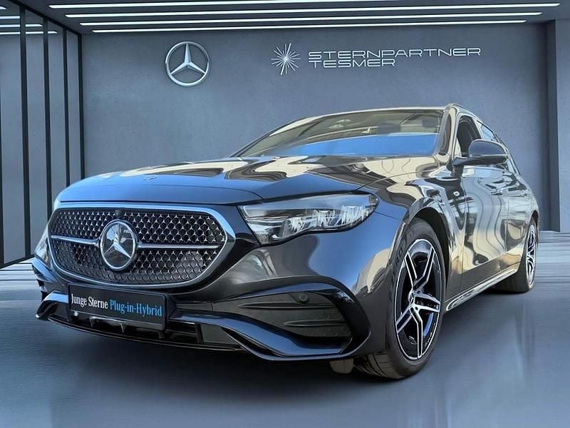 Grau Gebraucht 2025 Mercedes E300 AMG Limousine | 52.649 € (Guter Preis) - Bild 1/3