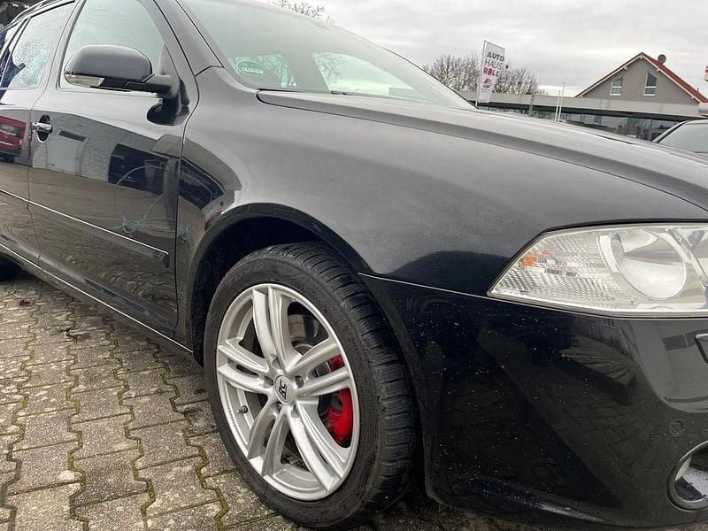 Gebraucht Skoda Octavia Ambiente 170 PS (125 kW) 2008 Schwarz Kombi