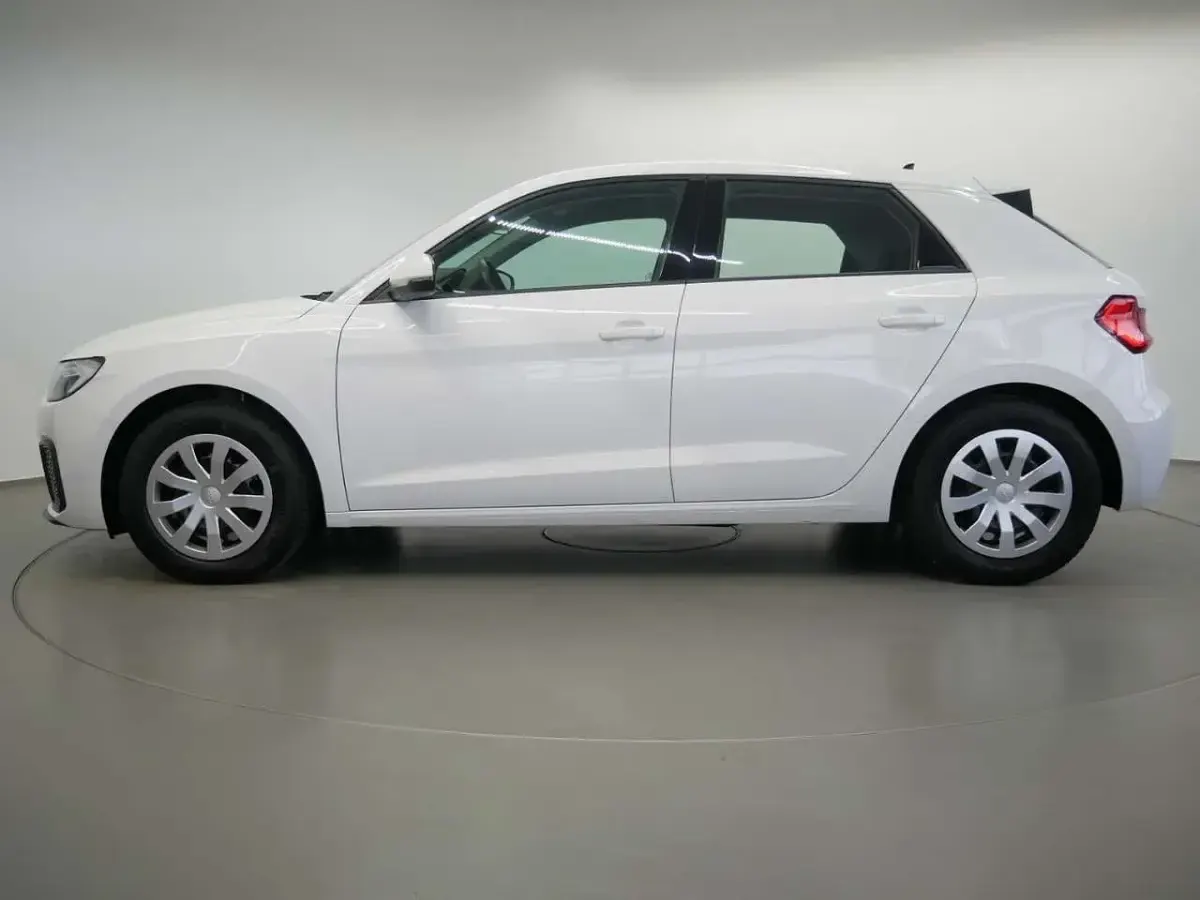 Gebraucht Audi A1 Sportback 95 PS (69 kW) 2022 Cortinaweiss Kleinwagen