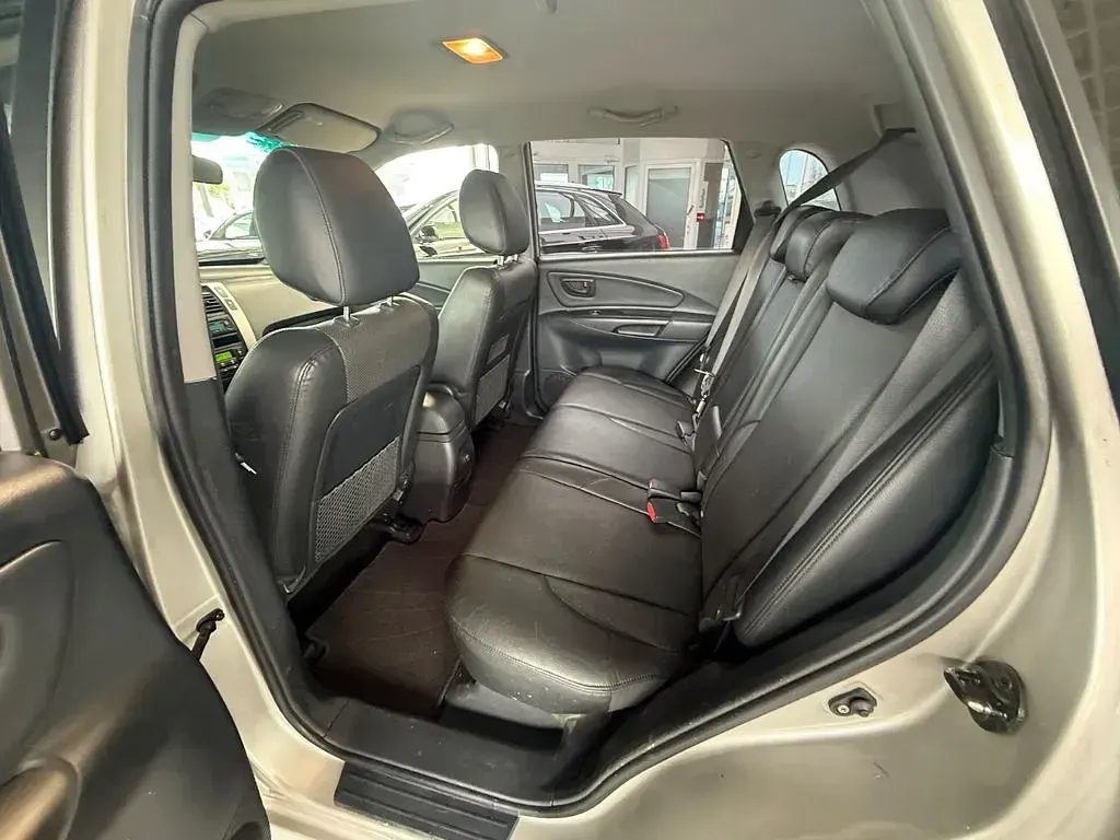 Gebraucht Hyundai Tucson GLS 141 PS (103 kW) 2007 Silber SUV