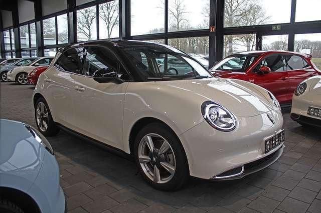 Gebraucht Ora Funky Cat 400 Pro 125 kW (171 PS) 2023 Weiß metallic Kleinwagen