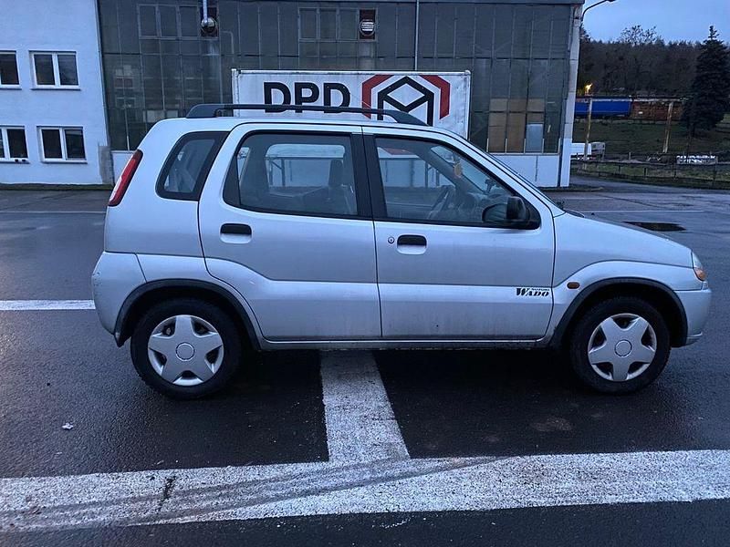 Gebraucht Suzuki Ignis 83 PS (61 kW) 2001 Silber Limousine