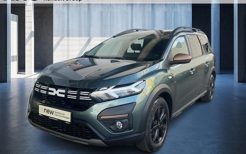 Grün Gebraucht 2024 Dacia Jogger Extreme Van / Kleinbus | 19.690 € (Fairer Preis) - Bild 1/4