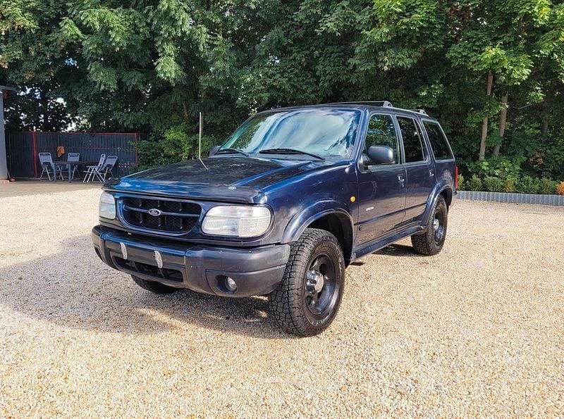 Blau Gebraucht 1999 Ford Explorer SUV | 1.780 € (Fairer Preis) - Bild 1/4