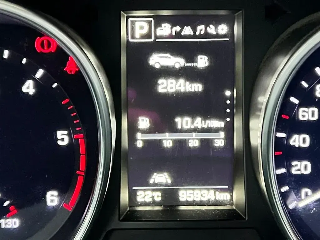 Gebraucht Hyundai Santa Fe 200 PS (147 kW) 2016 Schwarz SUV