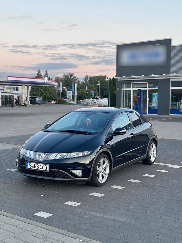 Schwarz Gebraucht 2006 Honda Civic Kleinwagen | 4.000 € (Fairer Preis) - Bild 1/4