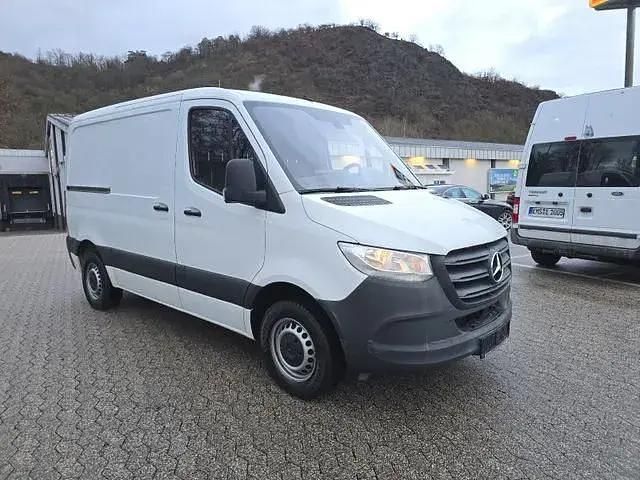Second-hand Mercedes Sprinter 143 CP (105 kW) 2019 Alb Van