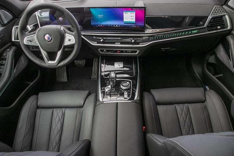 Neu Alpina XB7 621 PS (456 kW) 2026 Saphirschwarz metallic SUV