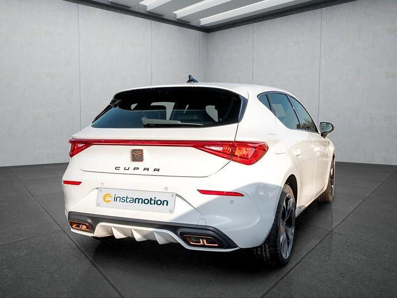 Gebraucht Cupra Leon 204 PS (150 kW) 2022 Weiß Kleinwagen