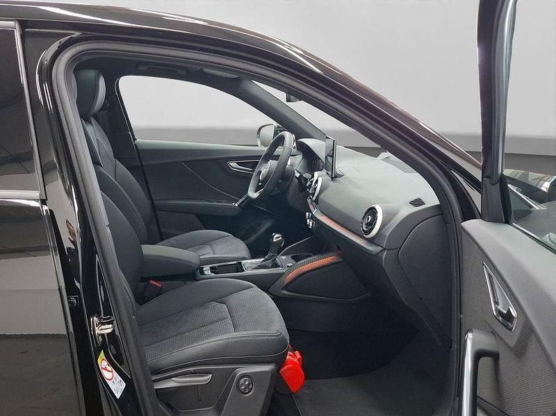 Neu Audi Q2 S-Line 150 PS (110 kW) 2026 Schwarz SUV