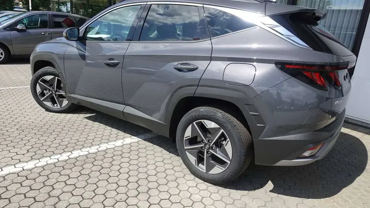 Neu Hyundai Tucson Style 150 PS (110 kW) 2026 Electrinic grey SUV