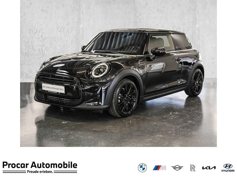 Käytetty Mini Cooper 136 HP (100 kW) 2023 Viistoperä