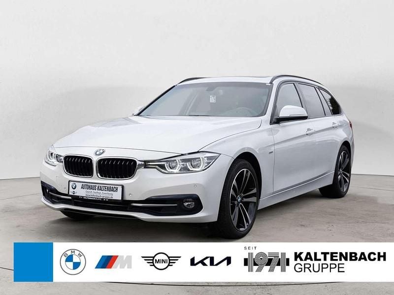 Gebraucht BMW 330 Sport Line 252 PS (185 kW) 2018 Weiß Kombi